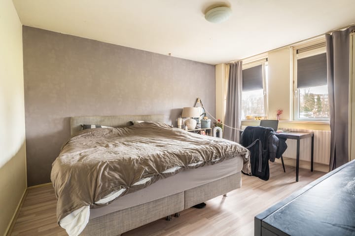 Foto 30 van Neptunus 12