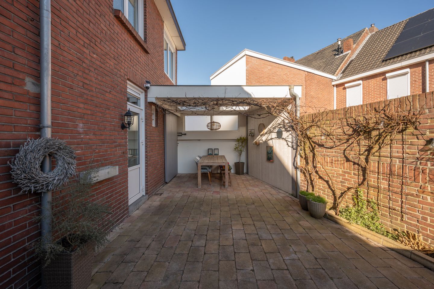 Foto 4 van Roothaanstraat 1