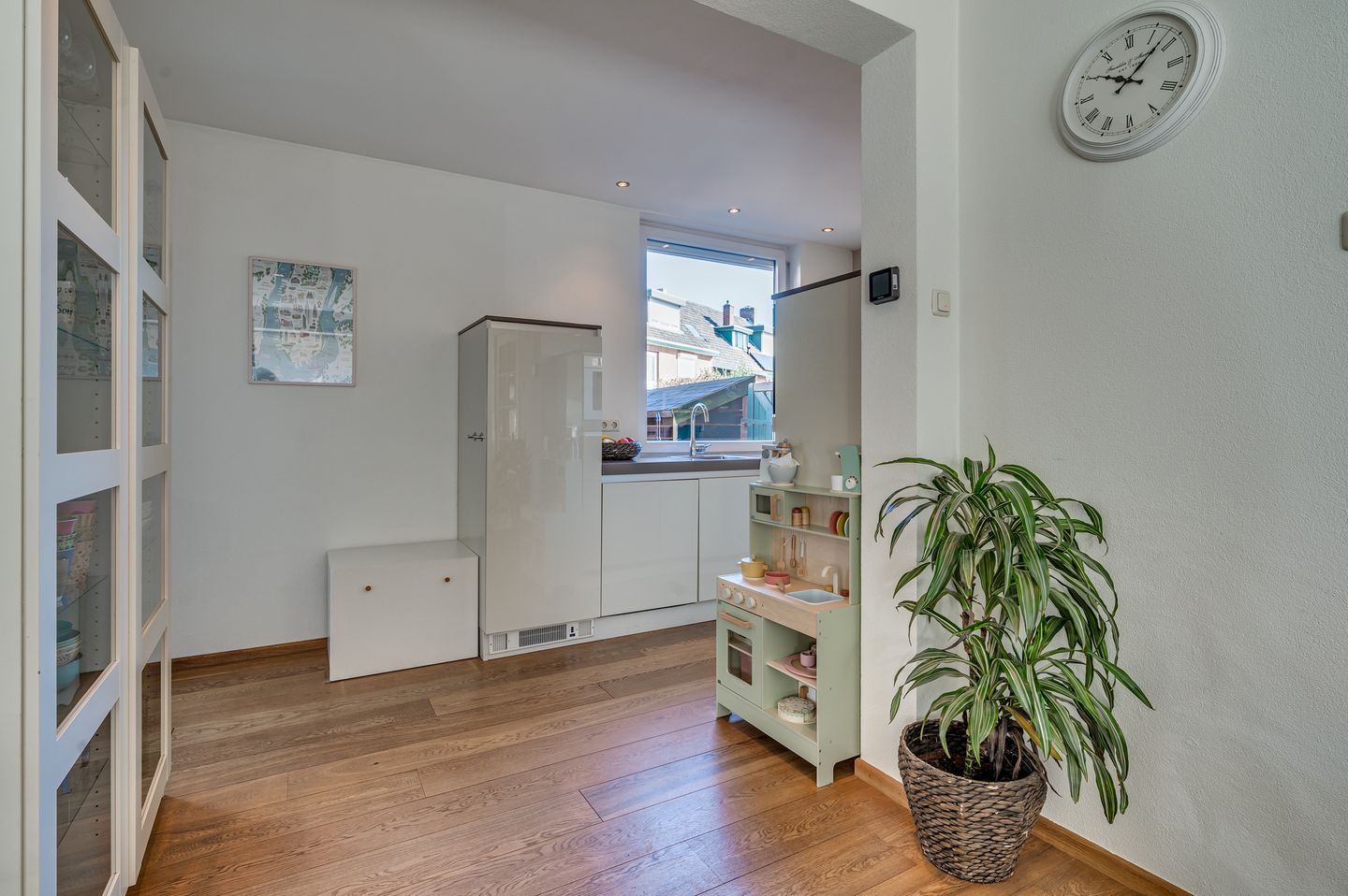 Foto 14 van Roothaanstraat 1