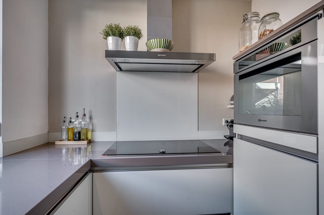 Foto 17 van Roothaanstraat 1