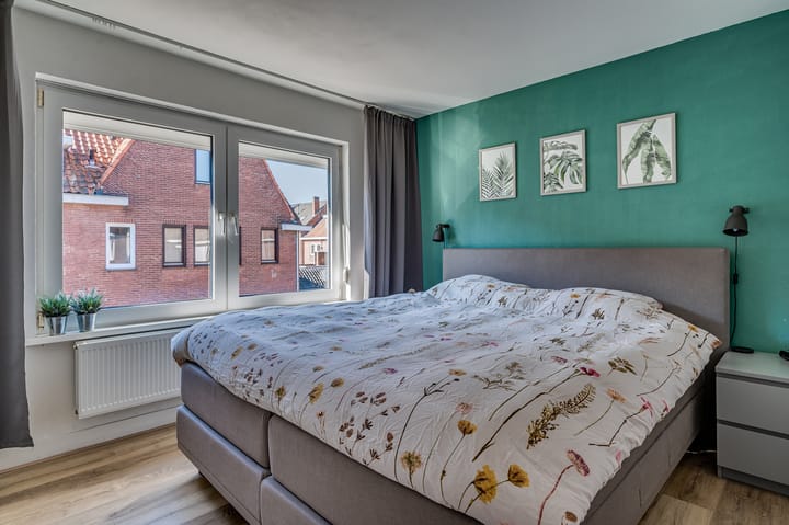 Photo 24 of Roothaanstraat 1