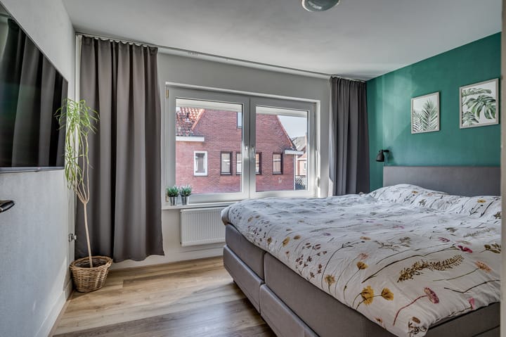 Photo 25 of Roothaanstraat 1