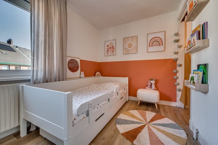 Photo 28 of Roothaanstraat 1