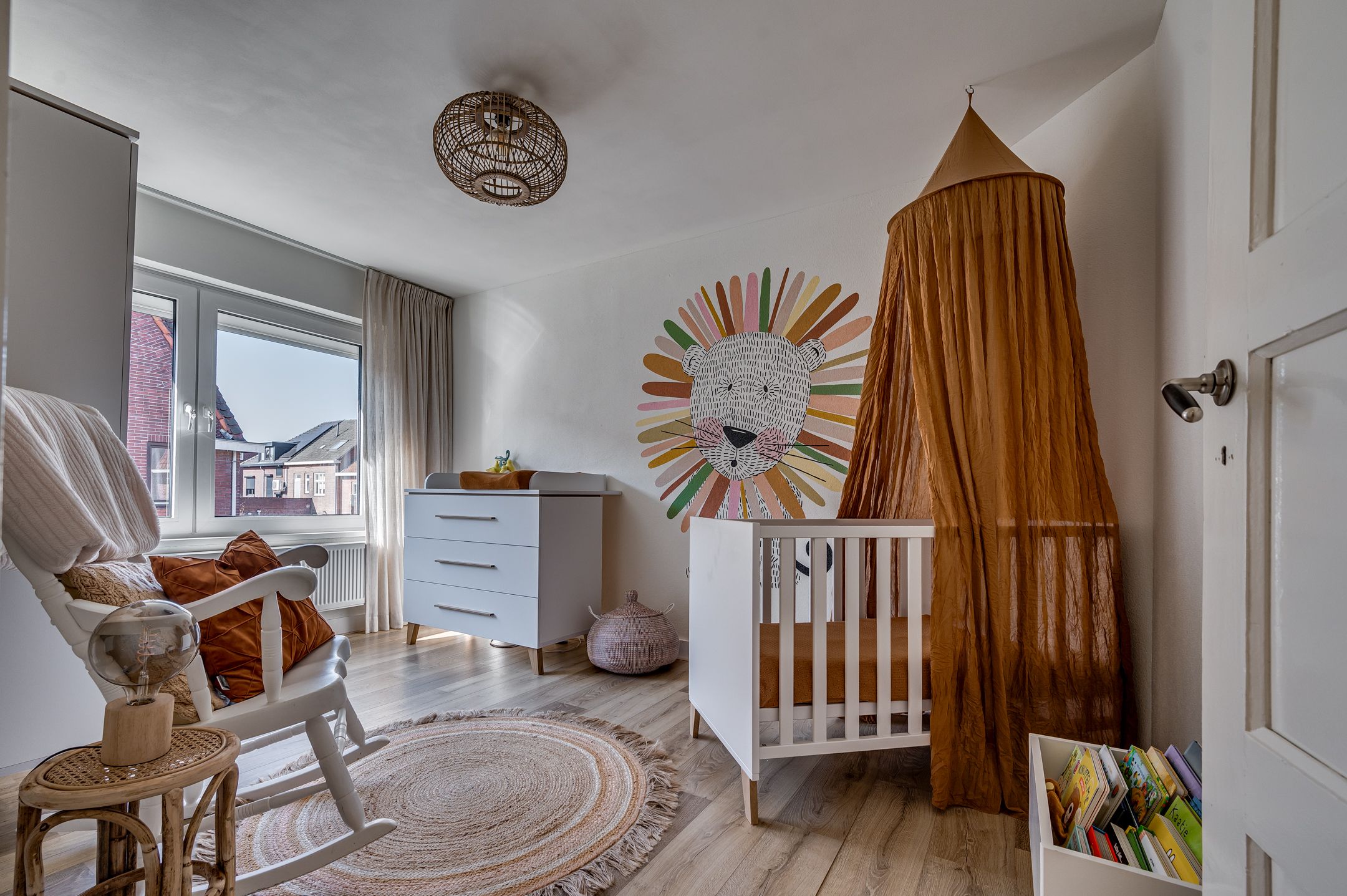 Foto 33 van Roothaanstraat 1