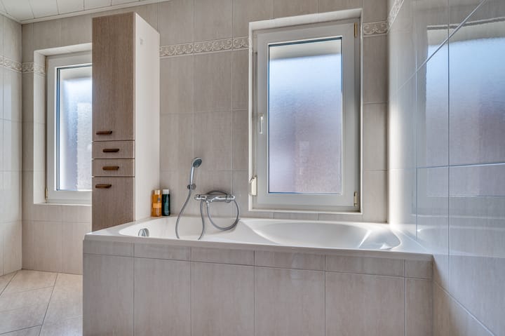 Photo 44 of Roothaanstraat 1