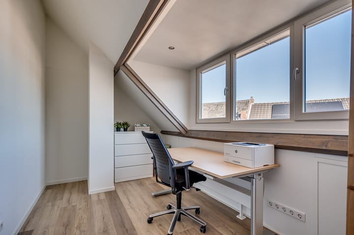 Photo 48 of Roothaanstraat 1