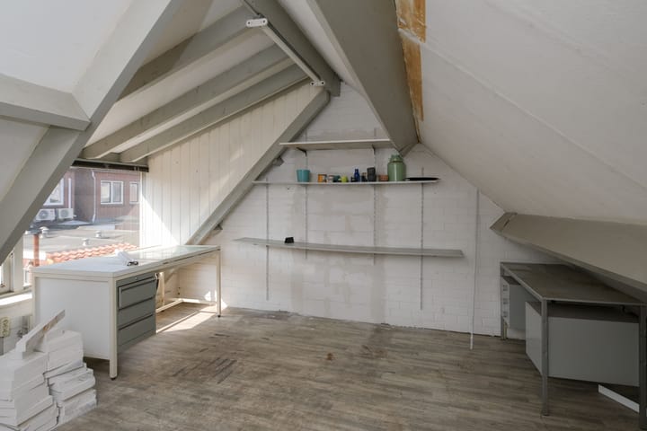 Foto 18 van Anjelierstraat 46