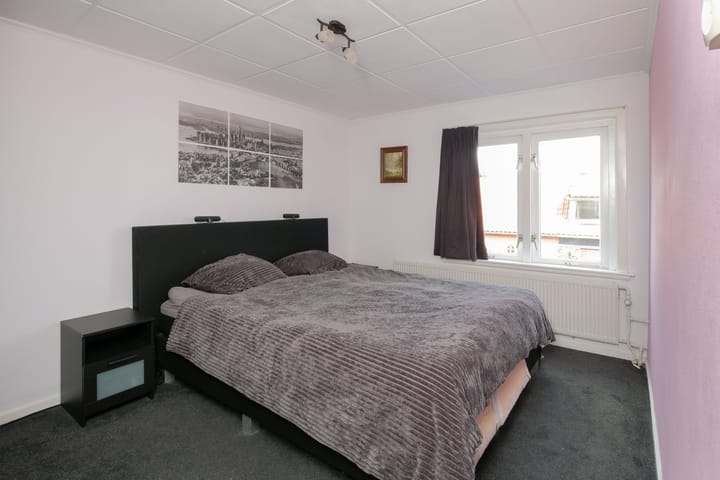 Foto 21 van Anjelierstraat 46