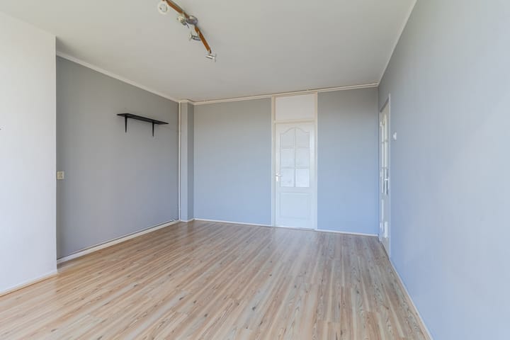 Foto 8 van van der Waalsstraat 56