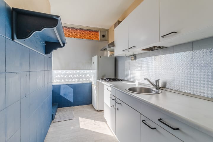 Foto 13 van van der Waalsstraat 56