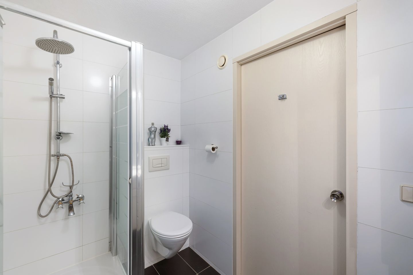 Foto 25 van Baroniestraat 43