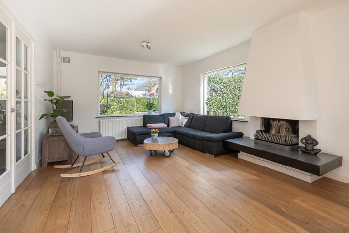 Foto 3 van van Heeckerenlaan 3