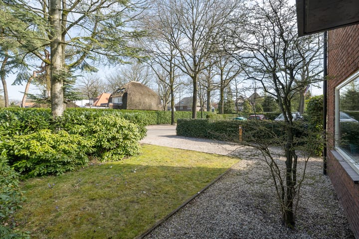Foto 50 van van Heeckerenlaan 3