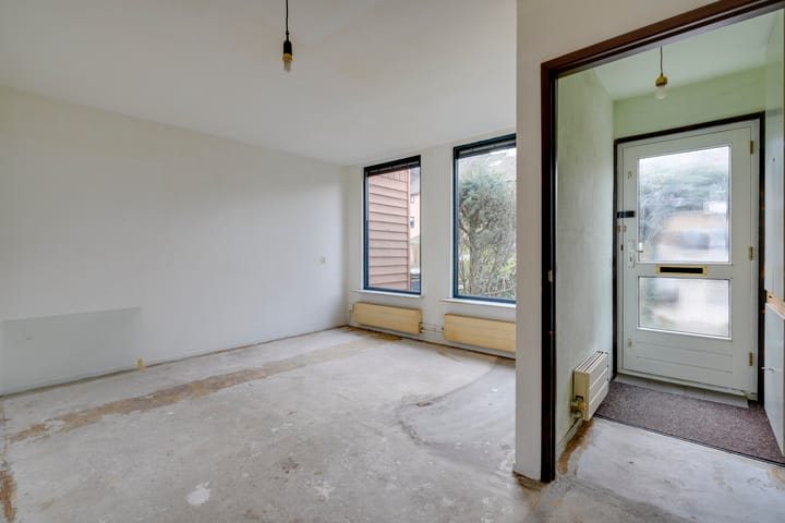 Photo 3 of Sierduif 18