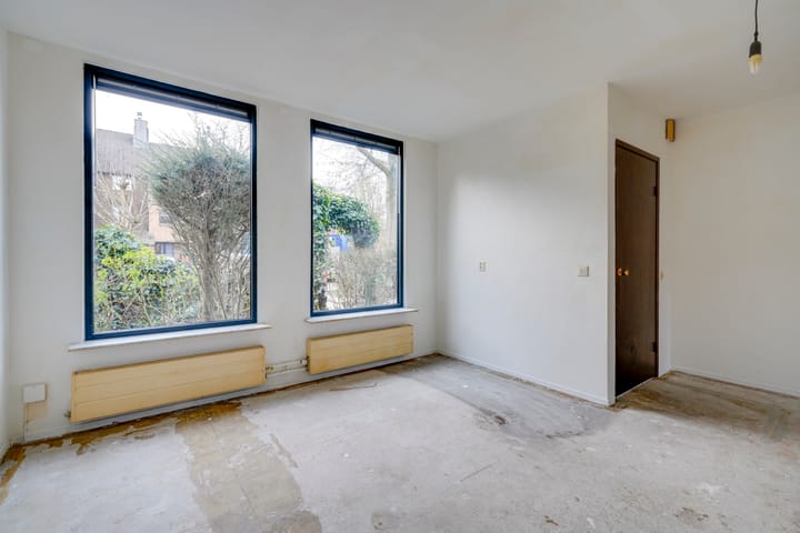 Photo 4 of Sierduif 18