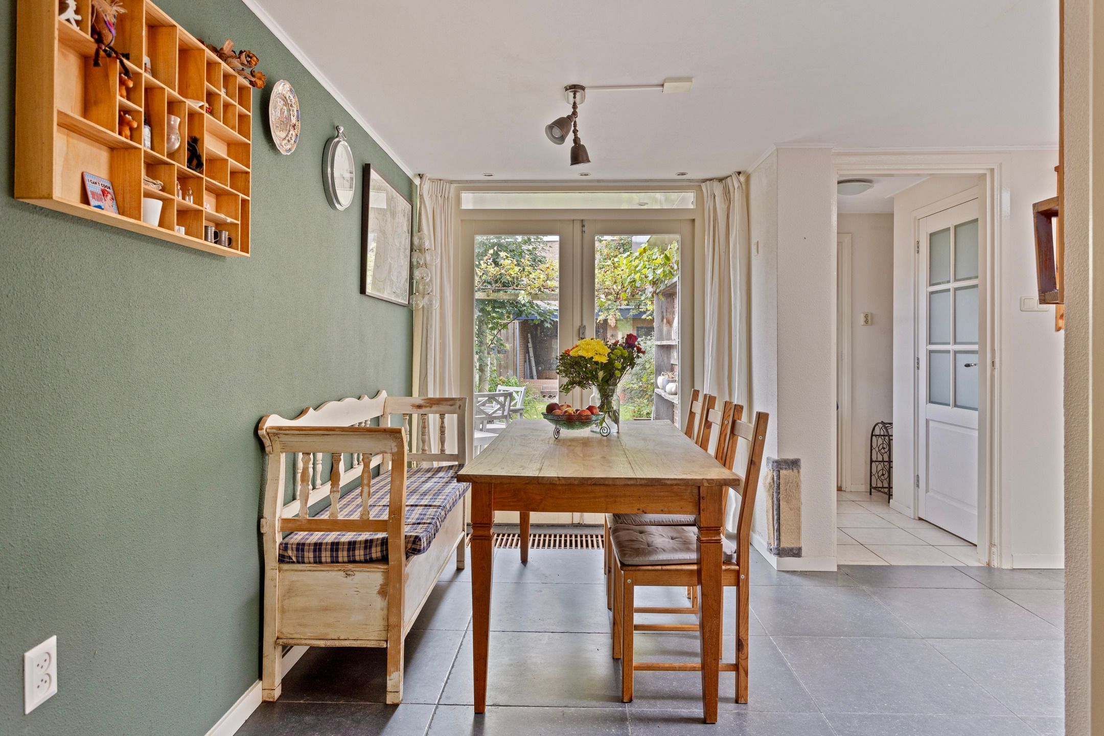 Foto 9 van Voortsweg 365