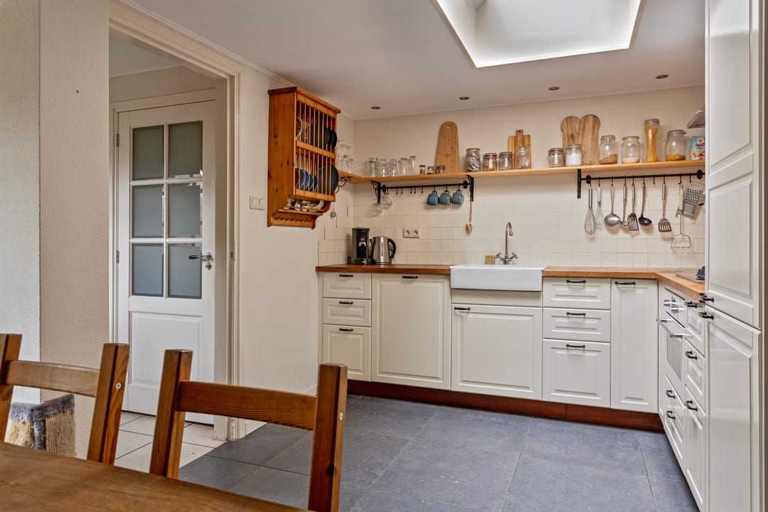 Foto 11 van Voortsweg 365