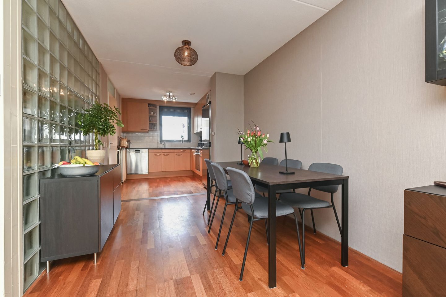 Foto 4 van Burgemeester van der Veldestraat 80