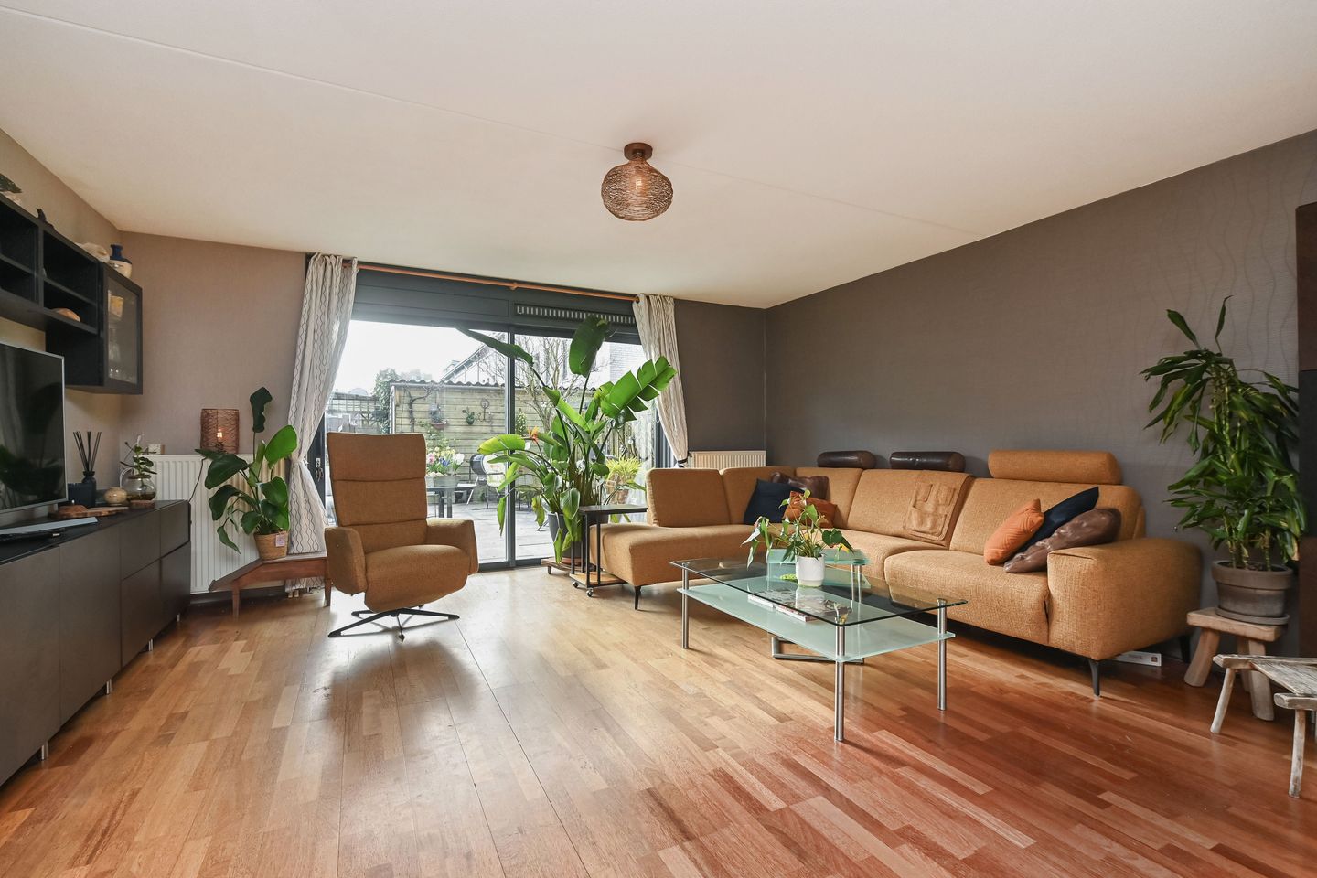 Foto 10 van Burgemeester van der Veldestraat 80