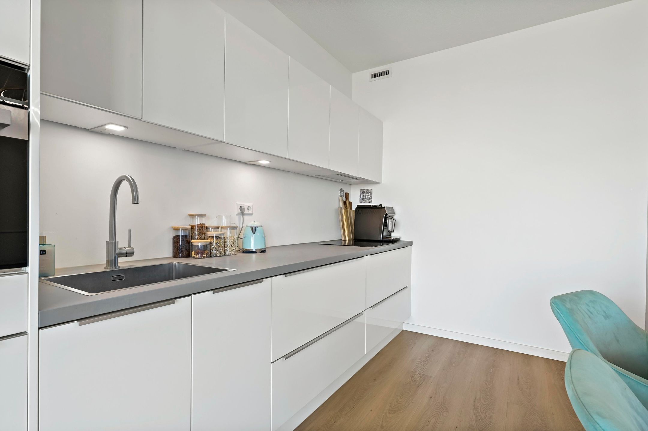 Foto 12 van C.T. Storklaan 541