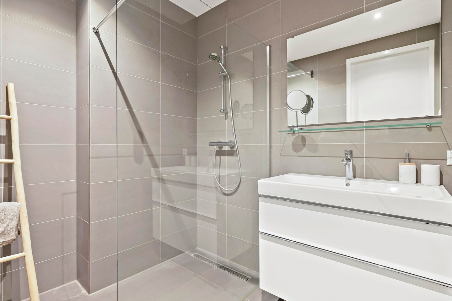 Foto 14 van C.T. Storklaan 541