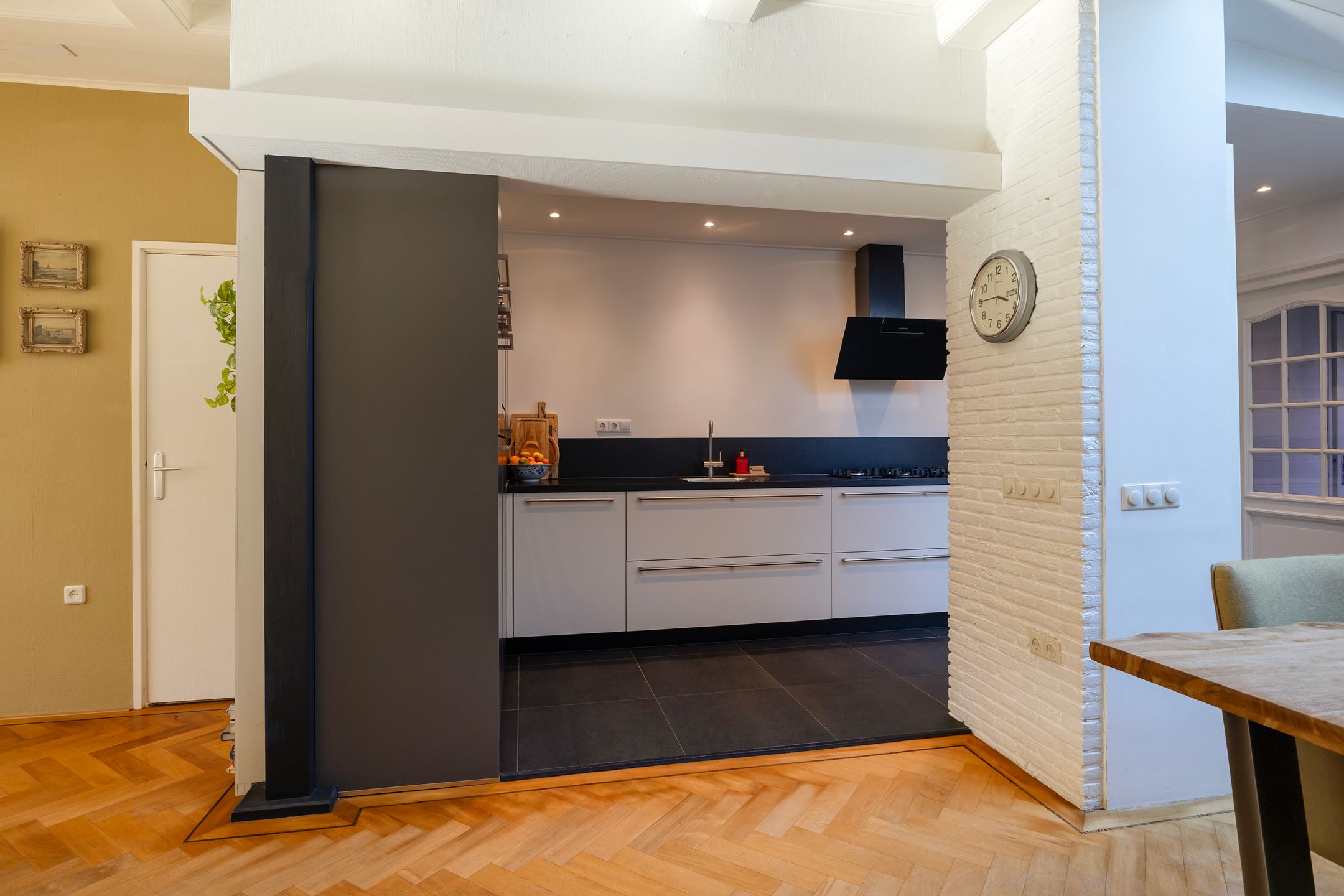 Foto 15 van Mr. P.J. Troelstraweg 118