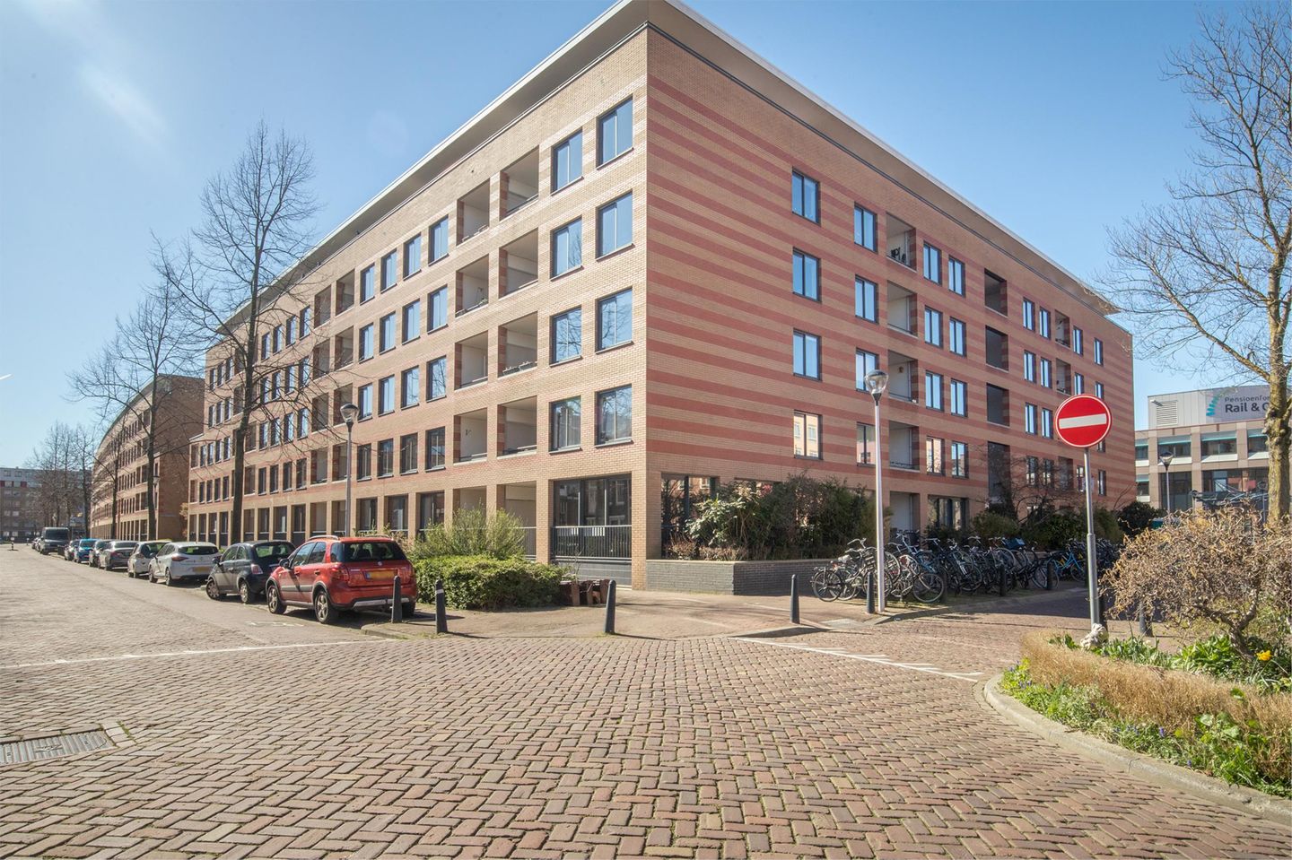 Foto 35 van Arthur van Schendelstraat 735