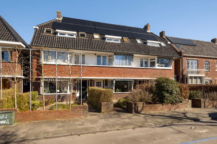 Foto 49 van Mr. P.J. Troelstraweg 118