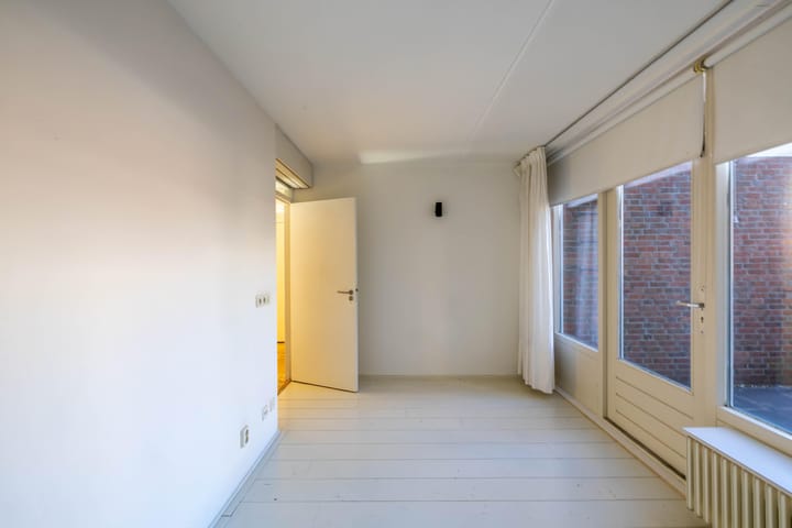 Photo 32 of Hoogstraat 14
