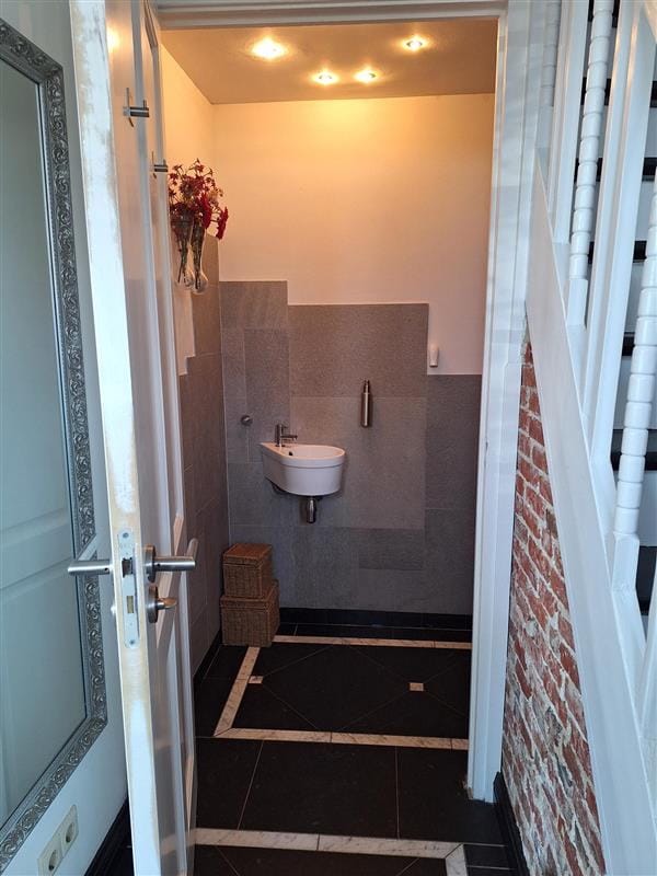 Photo 8 of Antwerpsestraatweg 154