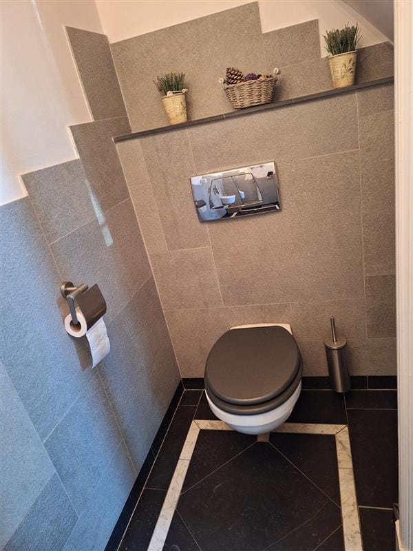 Photo 9 of Antwerpsestraatweg 154