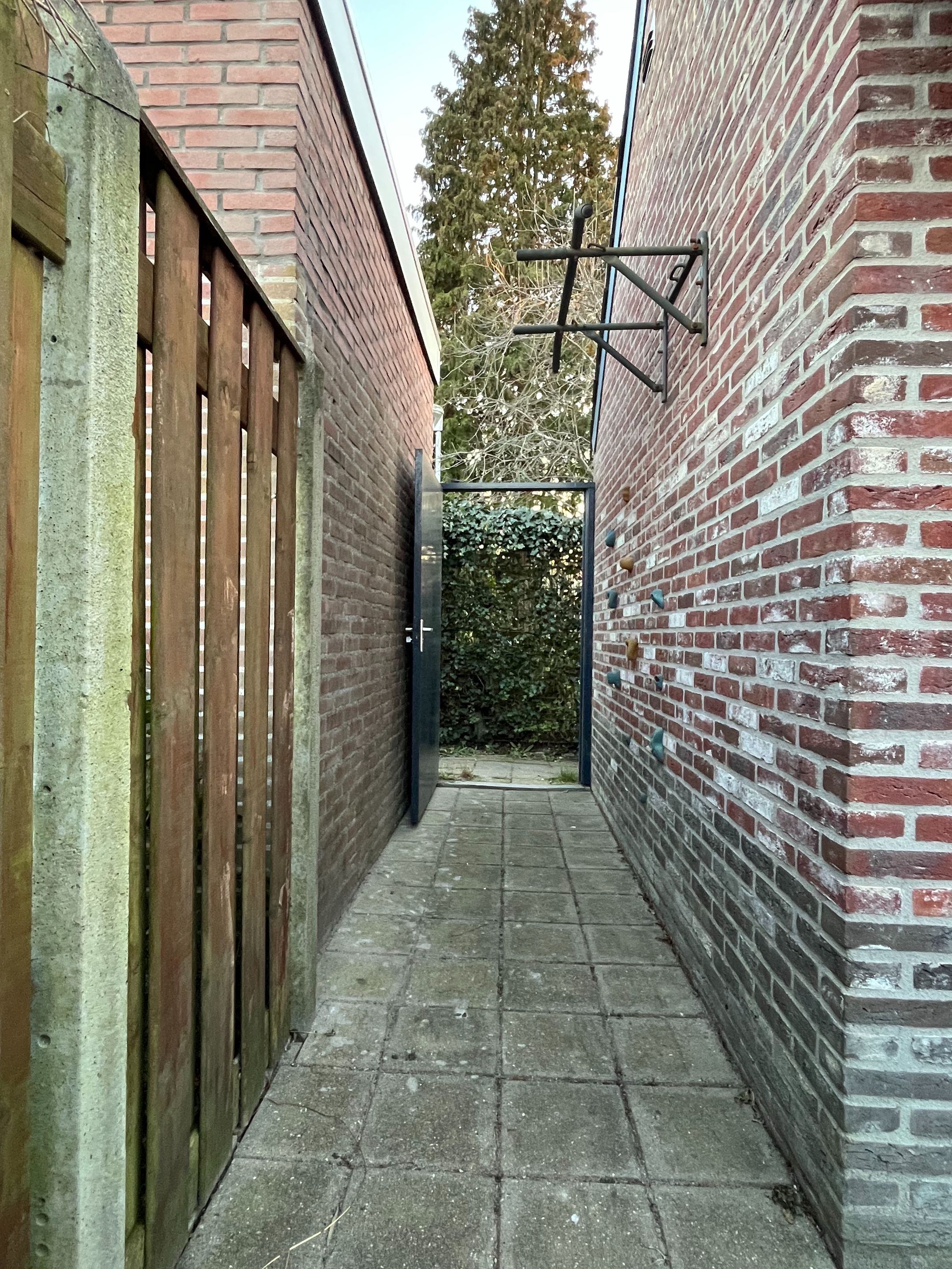 Photo 48 of Antwerpsestraatweg 154