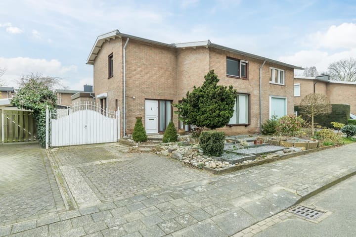 Foto 5 van Pasteurstraat 8