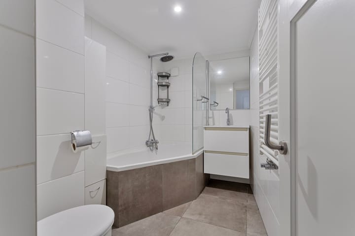 Foto 28 van Josephus Jittastraat 3