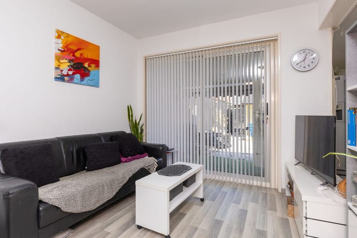 Foto 15 van Ceder 72