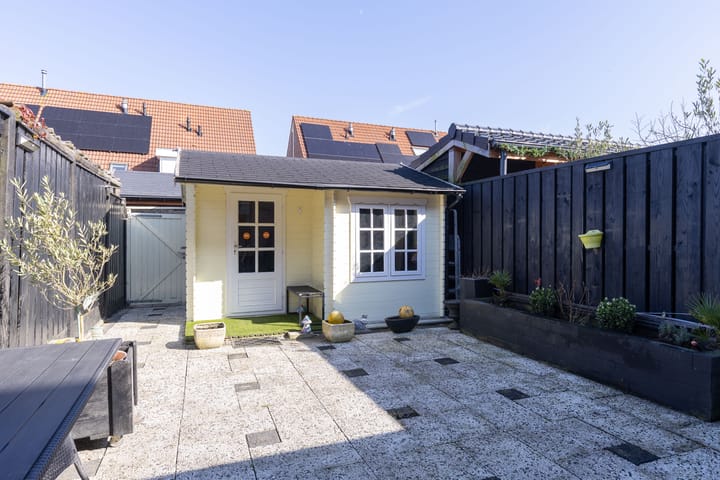 Foto 16 van Ceder 72