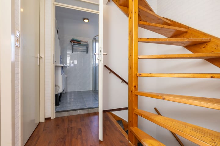 Foto 19 van Ceder 72