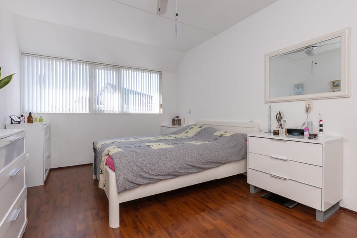 Foto 20 van Ceder 72