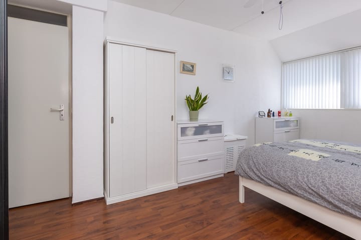 Foto 22 van Ceder 72