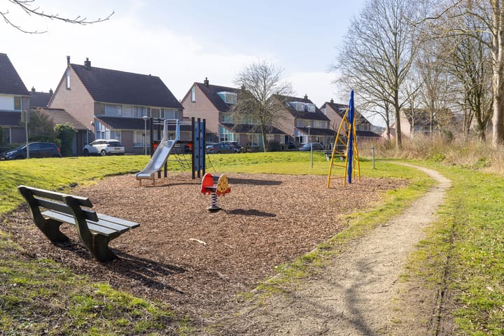 Foto 38 van Ceder 72