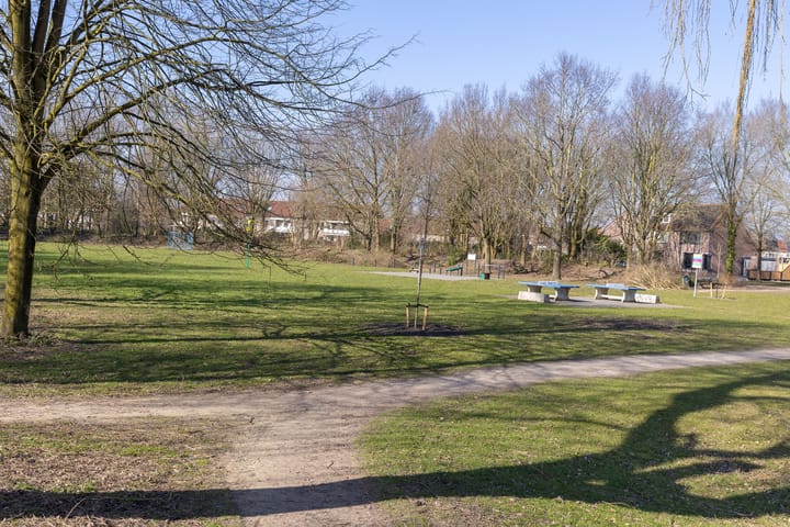 Foto 40 van Ceder 72