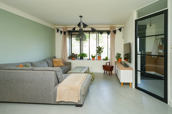 Foto 4 van Lobeliastraat 16