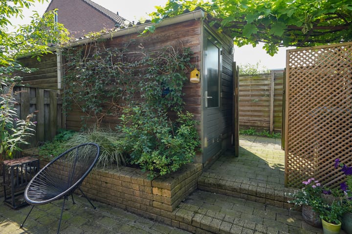 Foto 38 van Lobeliastraat 16