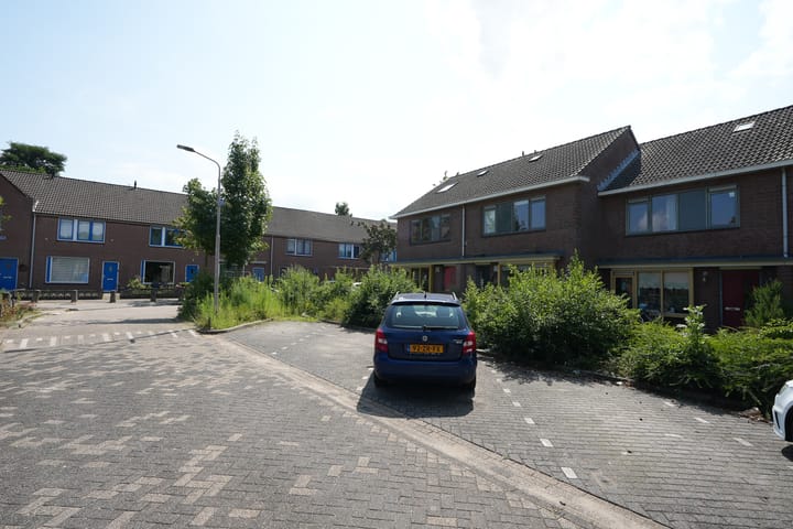 Foto 46 van Lobeliastraat 16