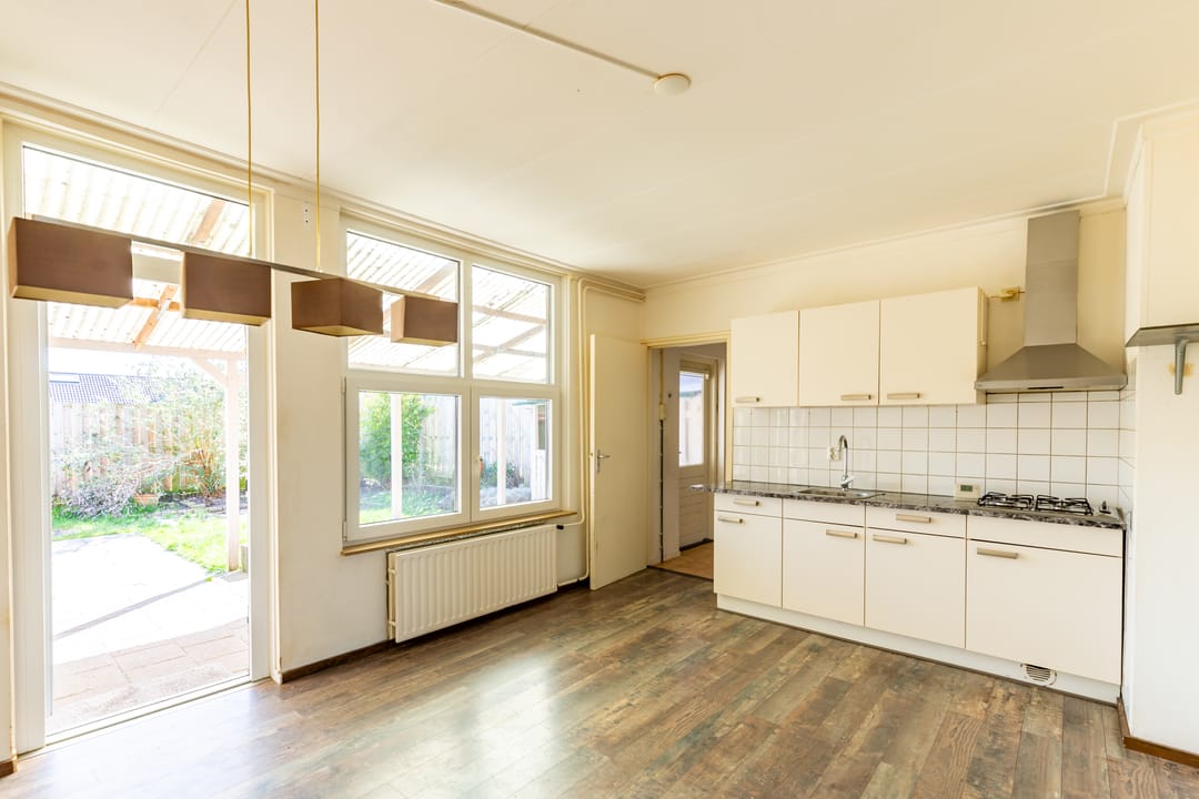 Foto 7 van Laurastraat 121