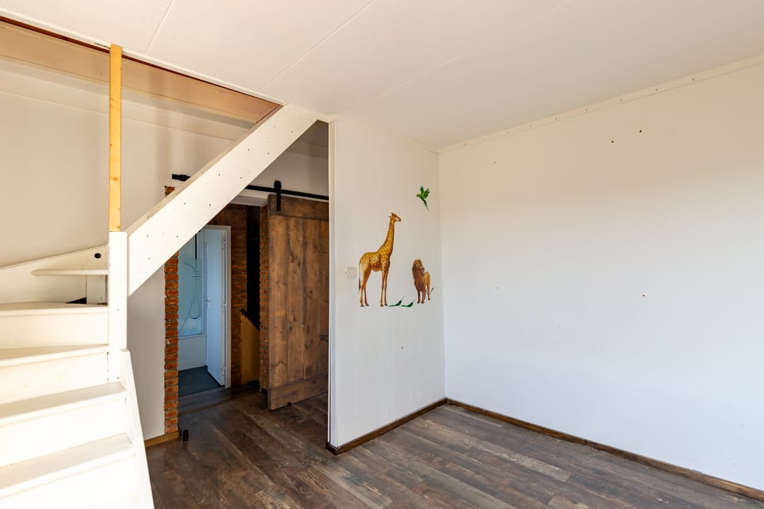 Foto 16 van Laurastraat 121