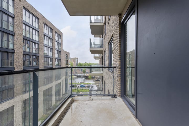 Photo 3 of 1e Lulofsdwarsstraat 12-T