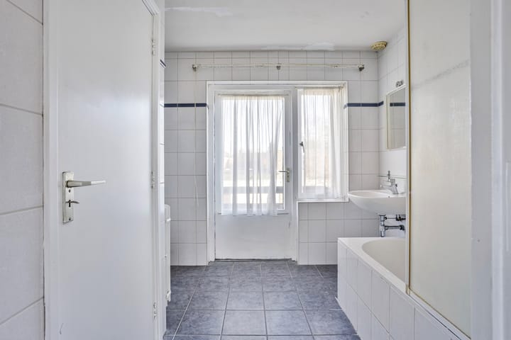 Foto 15 van Meidoornstraat 4