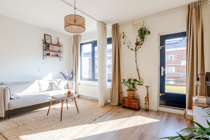 Foto 2 van Dirk Bonsstraat 10-2