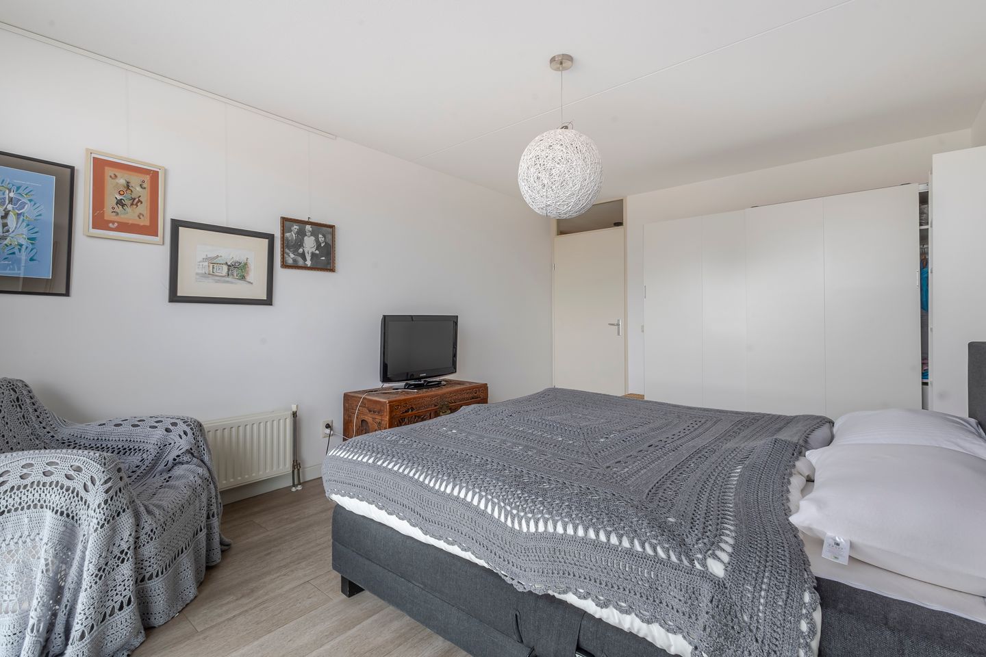 Foto 10 van Prof. Lorentzlaan 1